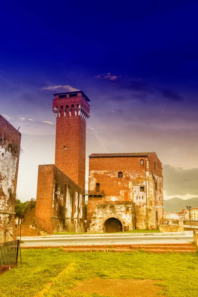 Cittadella Oude Gebouw Langs Rivier Arno — Stockfoto