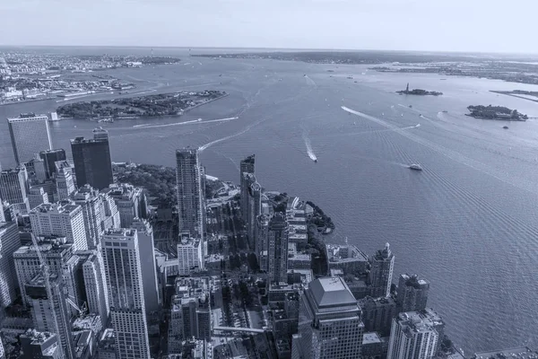 曼哈顿下城摩天大楼的空中景观 — 图库照片