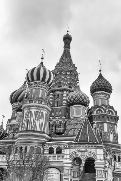 St. Basilius-Kathedrale in Moskau — Stockfoto