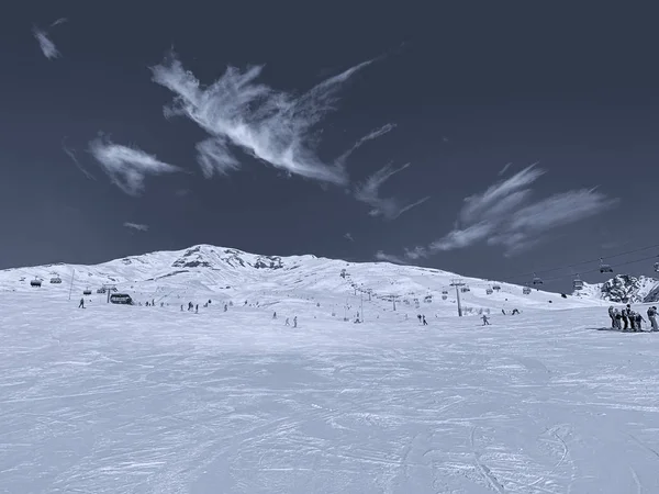 Dolomiten, einer der schönsten Orte der Welt zum Skifahren — Stockfoto
