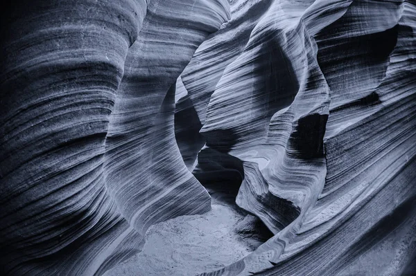 Antelope Canyon, luzes e cores nas rochas, Arizona, EUA — Fotografia de Stock