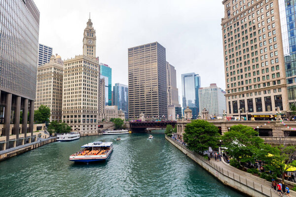 CHICAGO - JUNE 21: The Chicago River on June 21, 2018 in Chicago, Illinois. The Chicago River serves as the main link between the Great Lakes and the Mississippi Valley waterways.