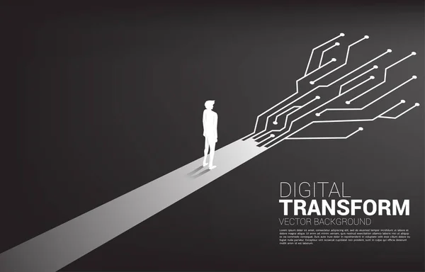 Silueta de hombre de negocios de pie en el camino con circuito de línea de conexión de puntos. concepto de transformación digital de las empresas. — Vector de stock