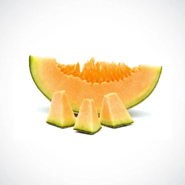 Kantaloupe Melon, med orange kött på White Blackground. — Stockfoto