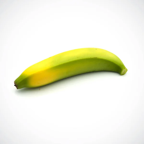 Eine Banane isoliert auf weißem Hintergrund — Stockfoto