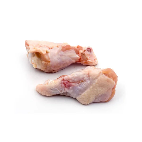 Asas de frango frescas Isoladas no fundo branco — Fotografia de Stock