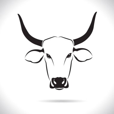 İnek kafası tasarımı, logo tasarımı, çiftlik hayvanları, siyah beyaz resim, beyaz arka planda çizgi hayvanı..  