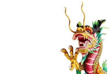 Beyaz arka planda Çin ejderhası başlı tek boynuzlu at..