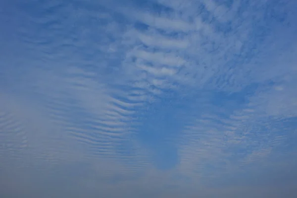 Cielo Azul Con Nubes Blancas Nubes Cirrocumulus Cielo Azul Día — Foto de Stock