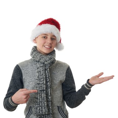 Sevimli genç çocuk beyaz izole arka plan üzerinde gri süveterli