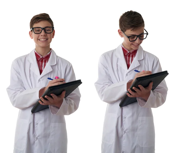 Lindo adolescente chico sobre blanco aislado fondo — Foto de Stock