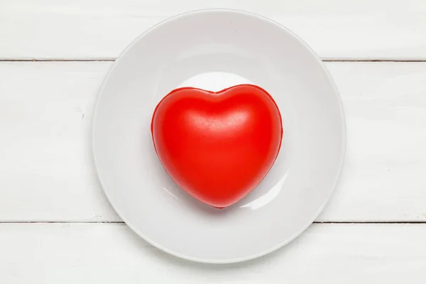 Kırmızı kalp ve plaka üst — Stok fotoğraf