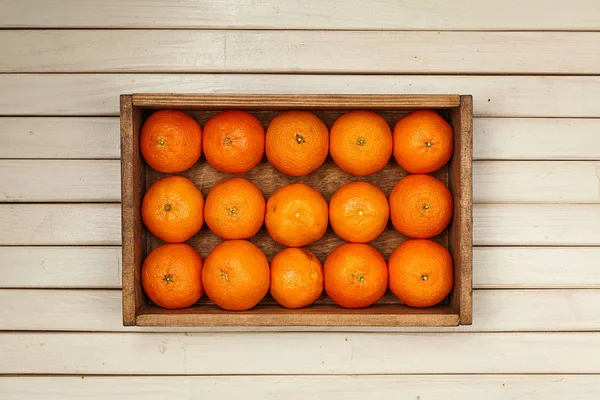 Mandarins. Citrinos. Brilhante. Laranja. Vitaminas. Frutas . — Fotografia de Stock