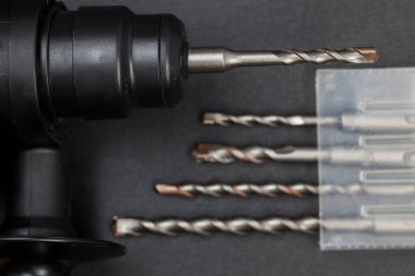 Aracı matkap kara kara günü