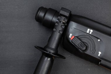 Aracı matkap kara kara günü