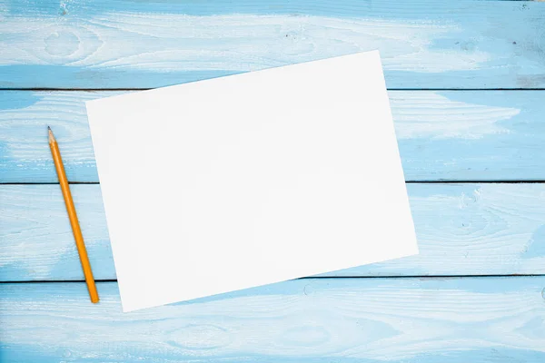 Single simple empty white paper — Stock Photo, Image