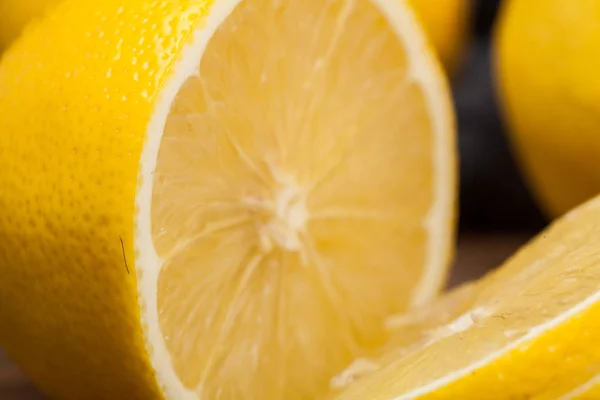 Limone primo piano taglio — Foto Stock