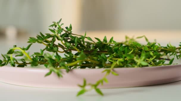 Pianta Verde Fare Una Bevanda Una Tavola Legno Cucinare Cibo — Video Stock