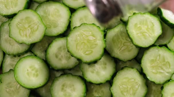 Sprinkle Fresh Cucumber Salt Close — Stock Video