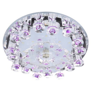 Beyaz arkaplanda izole edilmiş avize