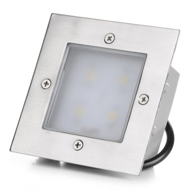 Beyaz arka plan üzerinde izole sokak ışık