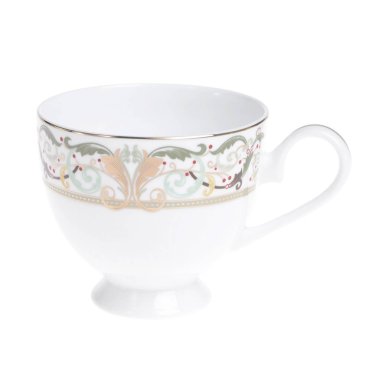 Beyaz arkaplanda izole edilmiş çay fincanı