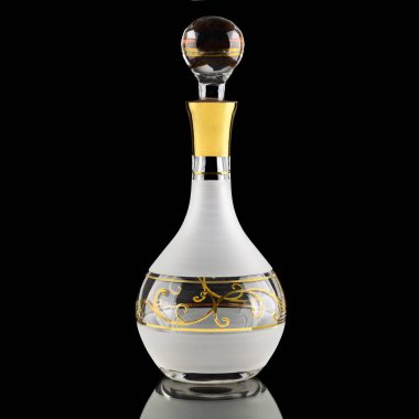 sürahi boş beyaz arka plan üzerinde izole