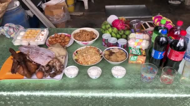 집에서 음식으로 축일을 기념하는 — 비디오