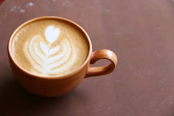 Cappuccino Con Latte Art Fondo Marrone — Foto Stock