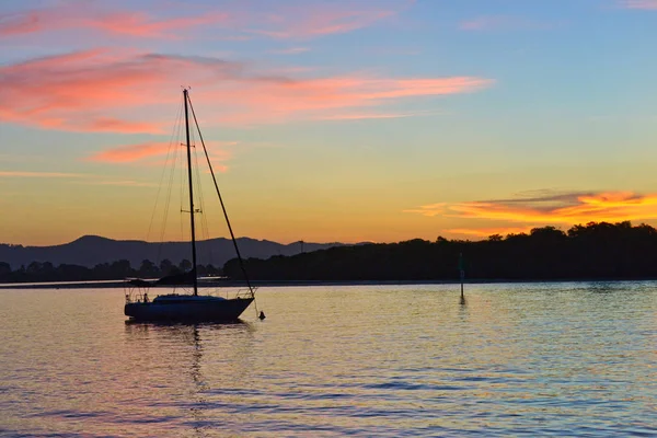Sunset-at-the-Sea-with-Boat