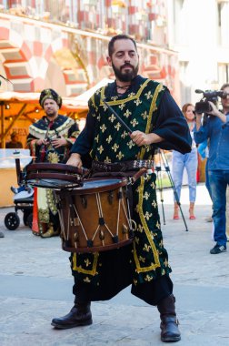 Almossassa kutlama Ortaçağ müzisyenler