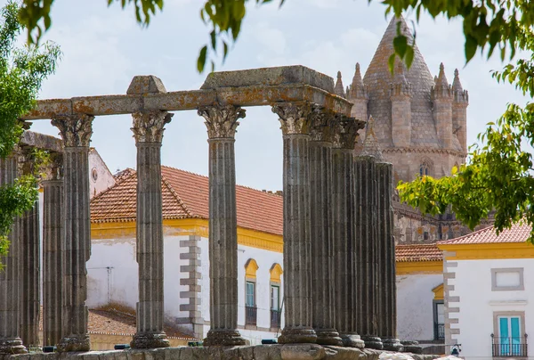Dianna tempel i Evora. — Stockfoto