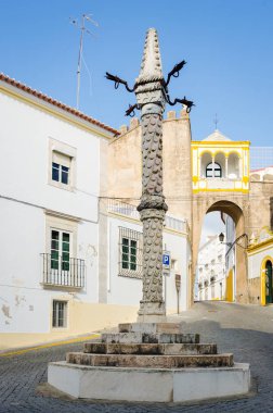 boyunduruk largo de santa clara, elvas, alentejo, Portekiz