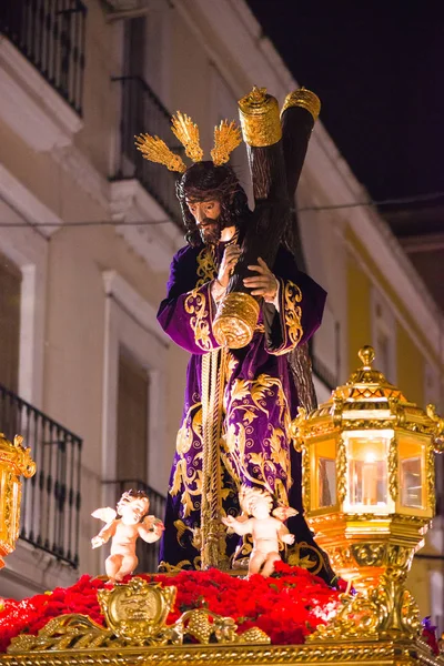 巴达霍斯，西班牙-2016 年 3 月 22 日︰ 复活节周 (Semana Santa) 纳兹 — 图库照片