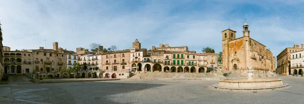 Vista panorámica de la Plaza Mayor de Trujillo — Foto de Stock