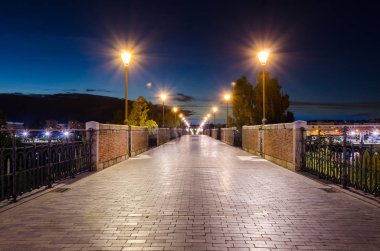 Badajoz Bridge'de avuç içi