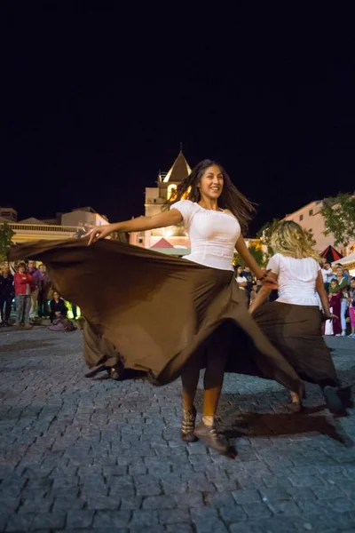 Танцоры Средневековья в Элвасе — стоковое фото