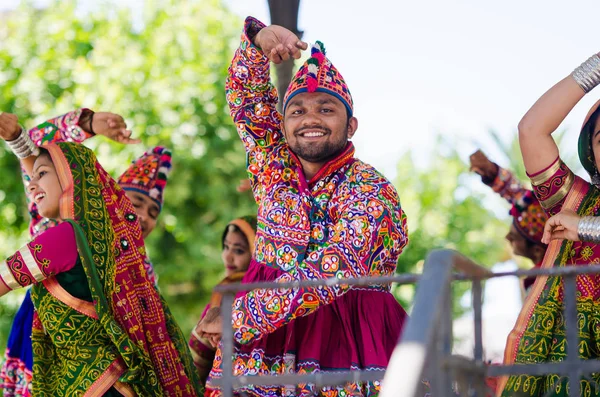 Танцоры Индии в Бадахосе — стоковое фото