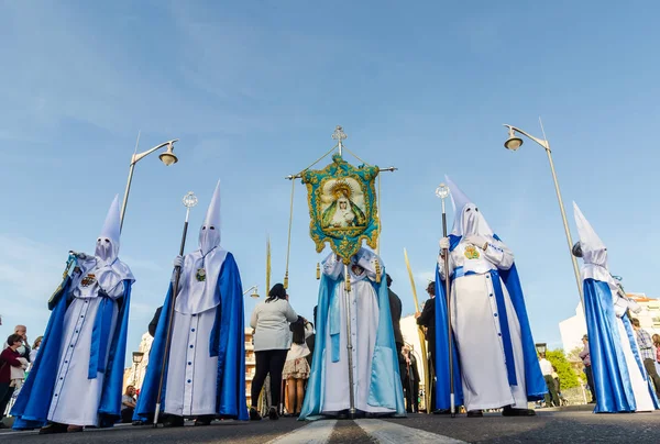 Badajoz, Spain, sunday. april .9. 2017. Procession of Nazarenes. — Stock Photo, Image