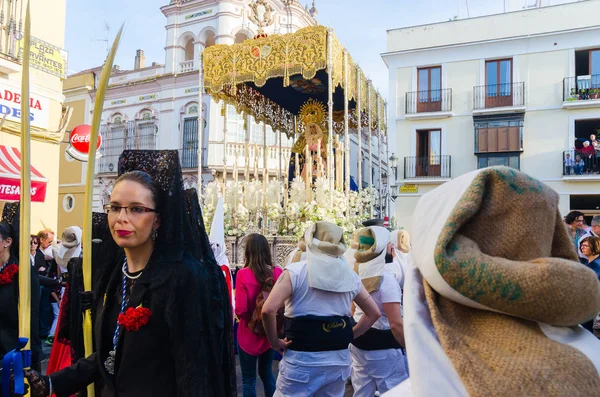 Badajoz Espanha segunda-feira. 16 de Abril. Em 2017. Irmandade e Irmandade — Fotografia de Stock