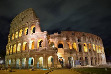 Roma 'daki Kolezyum