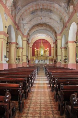 Nuestra 'nın güzel kilisesi Sinyora de la Merced, 17' de inşa edildi.