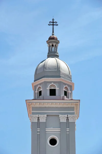 De kathedraal van Nuestra Senora de la Asuncion, in Santiago de Cuba, Cuba — Stockfoto