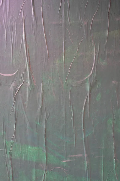 hava boşlukları ve bumbi katları olan düz olmayan poster kağıtları.