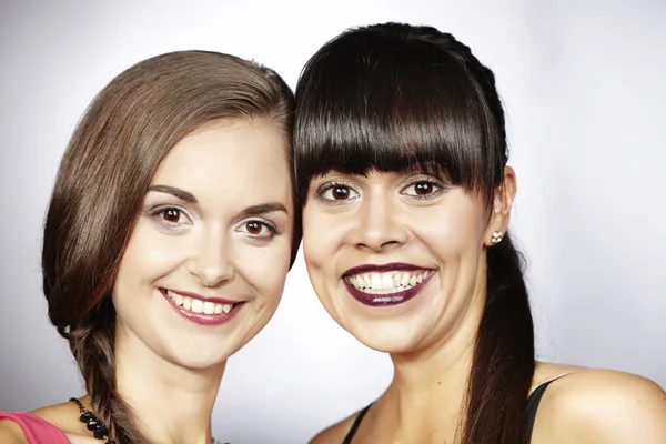 Two girls in studio — Stock Photo, Image