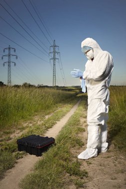Polis teknisyeni soyunma tek kullanımlık Dna ücretsiz genel ve koruyucu ekipman