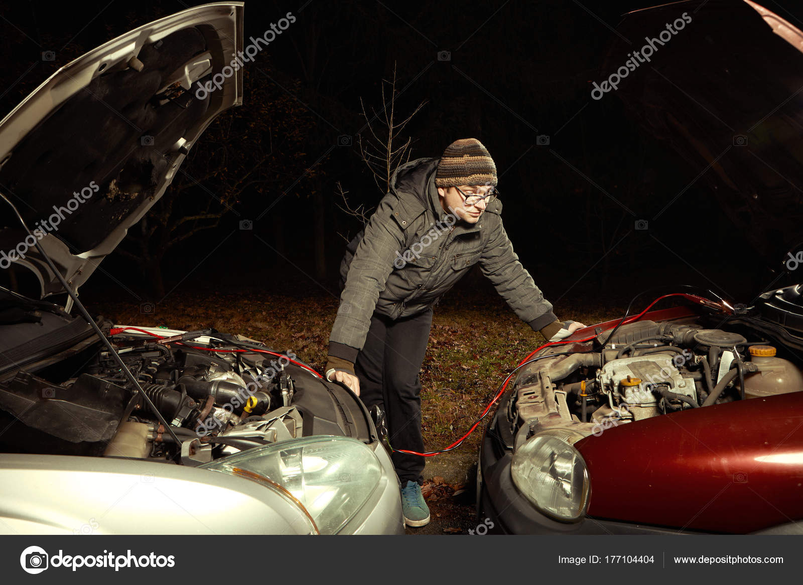 SPINGERE AUTO BATTERIA SCARICARE