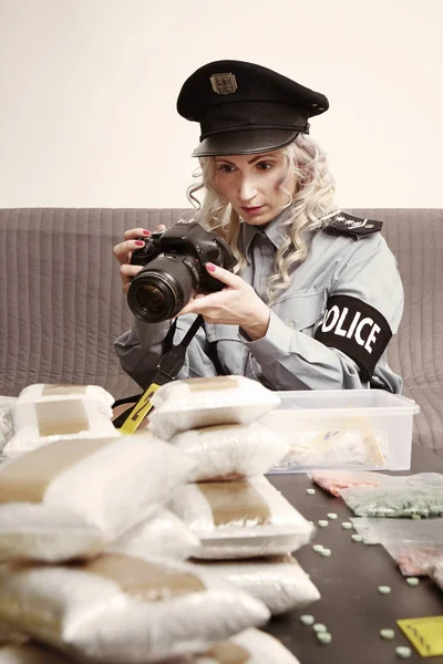 Lot Narcotics Found Dealer Hiding Place Seized Police Staff — Stock Photo, Image