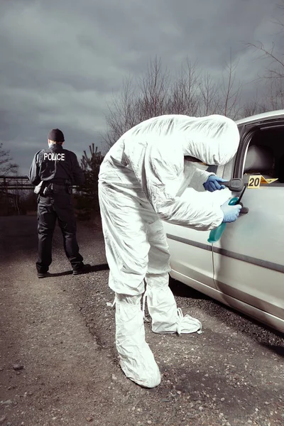 Onderzoek Van Scène Van Misdaad Ontwikkelen Van Latente Vingerafdruk Auto — Stockfoto