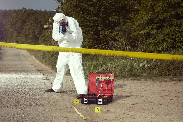 Crime Scene Investigation Photographing Car Tire Print Left Crime Scene — Stock Photo, Image